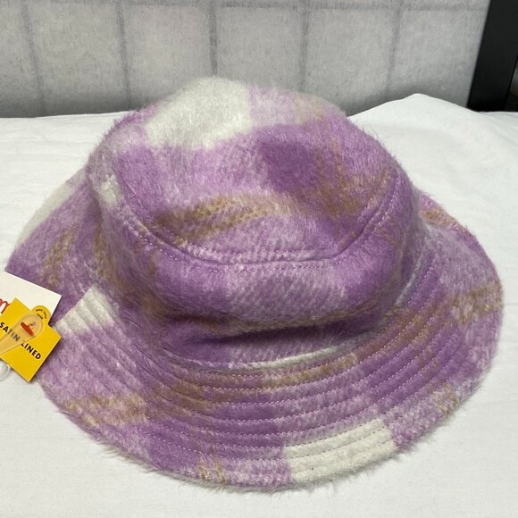Cat & Jack Kid's Satin Lined Buffalo Plaid Fuzzy Wool Blend Bucket Hat NWT - Picture 4 of 9